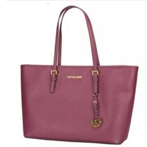 NWT Jet Set Saffiano Leather Top-Zip Tote Bag by Michael Kors in Plum